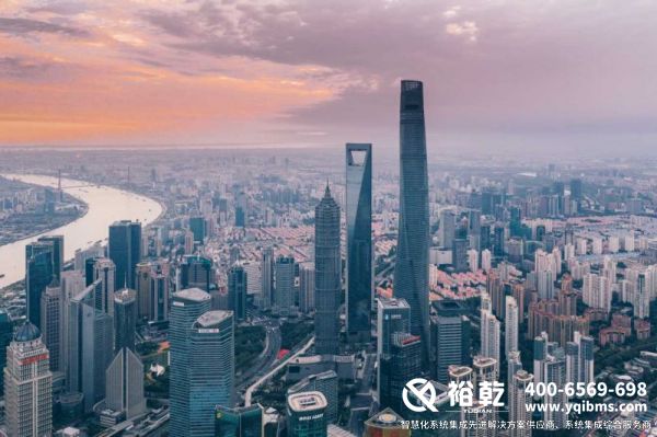 智能化集成系統(tǒng)、智能設(shè)備、軟件、數(shù)據(jù)管理、應(yīng)用場(chǎng)景